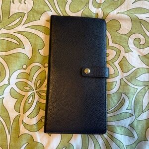 Vera Bradley Black Wallet